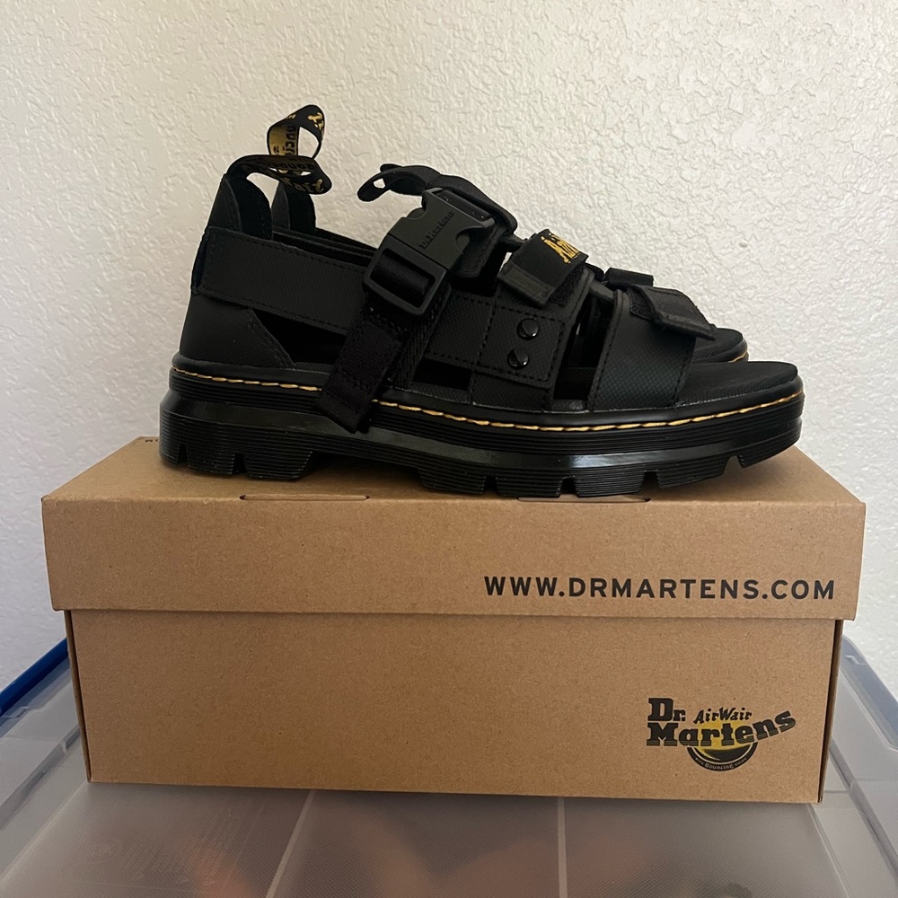 Dr. Martens Black Sandals Buckle straps Pearson nwt